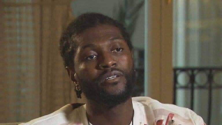 Emmanuel Adebayor : « Jésus m’a guidé vers l’Islam »