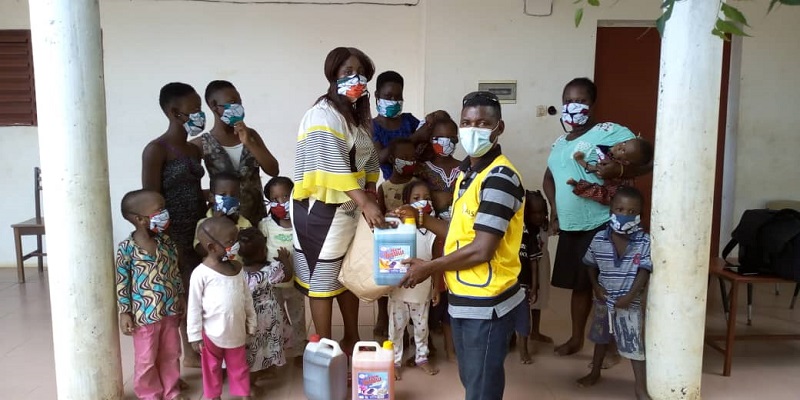 Togo / Covid-19 : L’association AAS porte un regard solidaire vers les orphelins pour lutter contre la pandémie