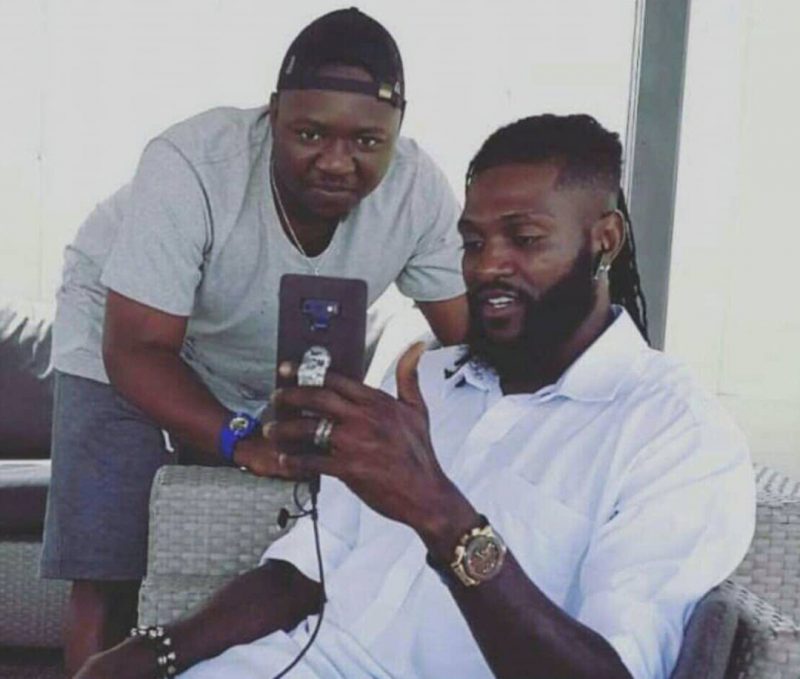 Togo : Sheyi Adebayor séduit par la lettre du rappeur Pikaluz (vidéo)