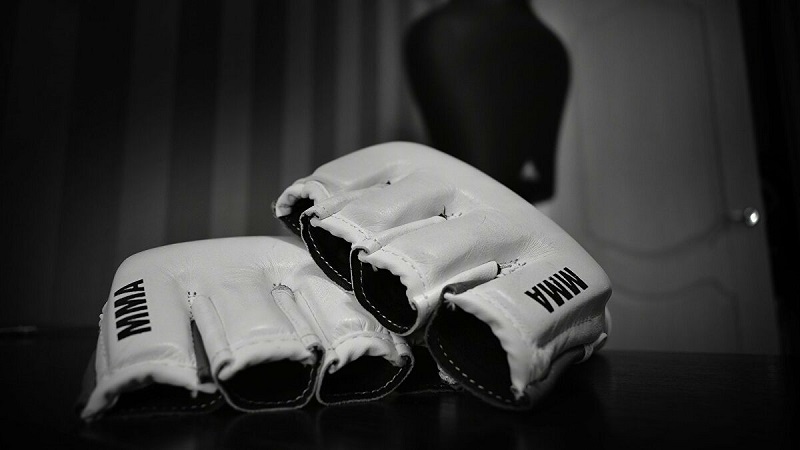 28 secondes : quand un combattant UFC s’offre un KO avec un genou sauté (vidéo)
