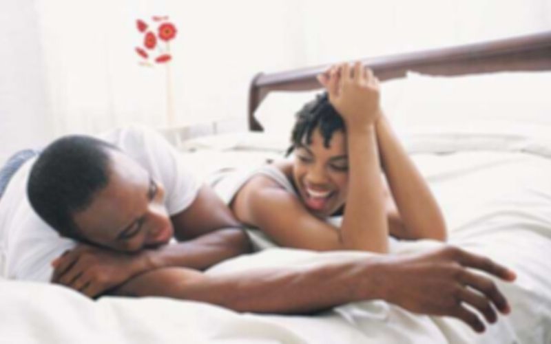 3 mensonges que les femmes racontent le plus souvent au lit