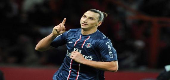 Foot: Ibrahimovic prolonge à Paris