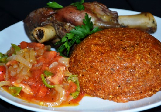 «50 recettes du Togo»  condensé dans un livre