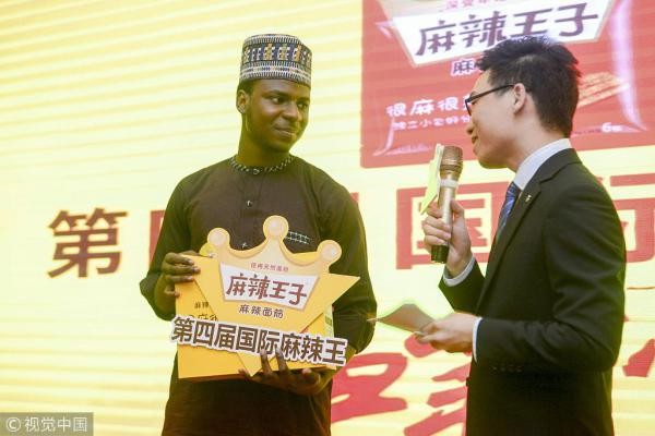 Plus gros mangeur de plat épicé chinois : voici le vainqueur !