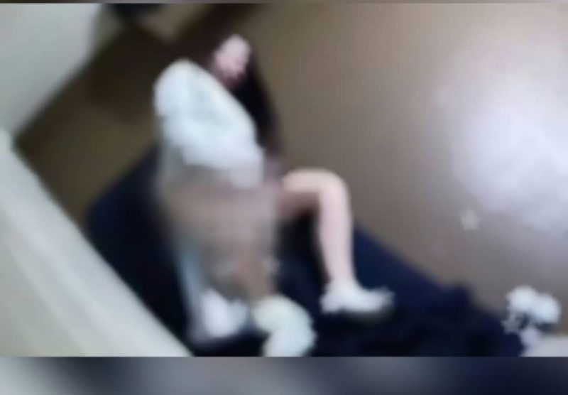 La vidéo d’une femme forcée d’accoucher seule dans une cellule de prison indigne le net