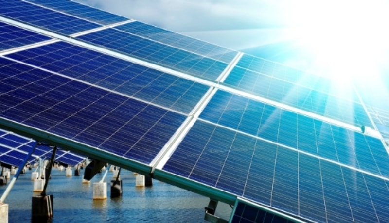 A Abu Dhabi, le Togo obtient le financement de 4 centrales solaires