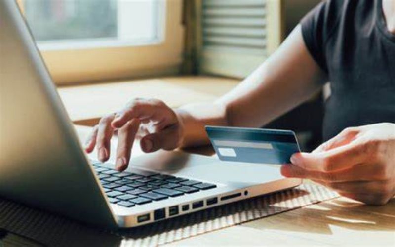 Achats en ligne : 5 conseils pour éviter les pièges des cybercriminels