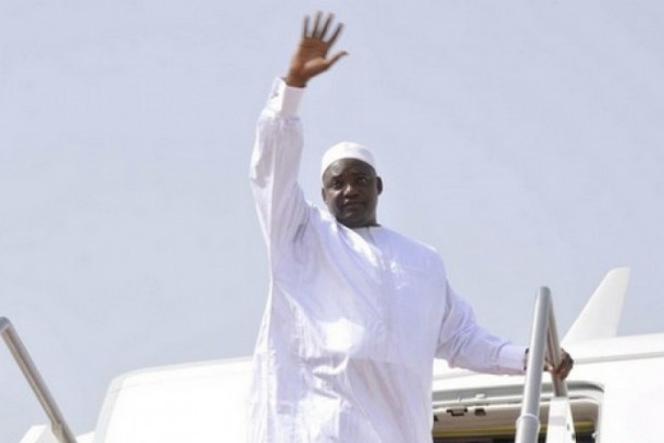 Gambie : Adama Barrow réélu président à l’issue du 1er tour