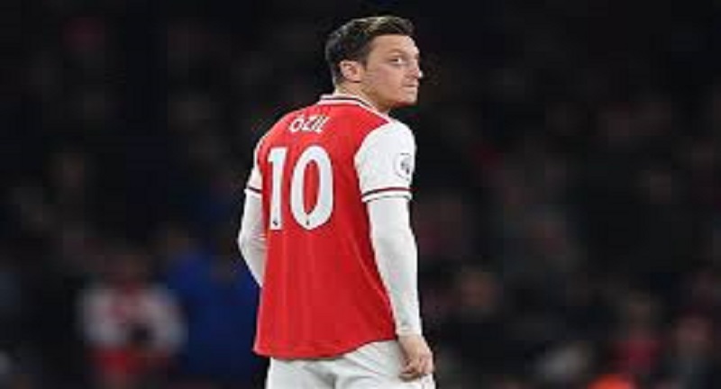 Officiel : Arsenal confirme le départ de Mesut Özil