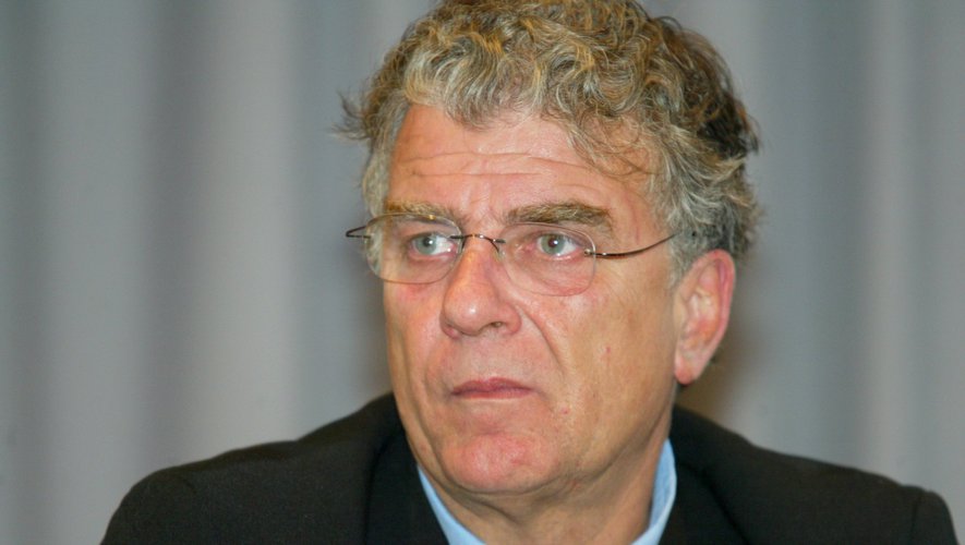 Affaire Duhamel : le parquet de Paris ouvre une enquête pour « viols sur mineur »