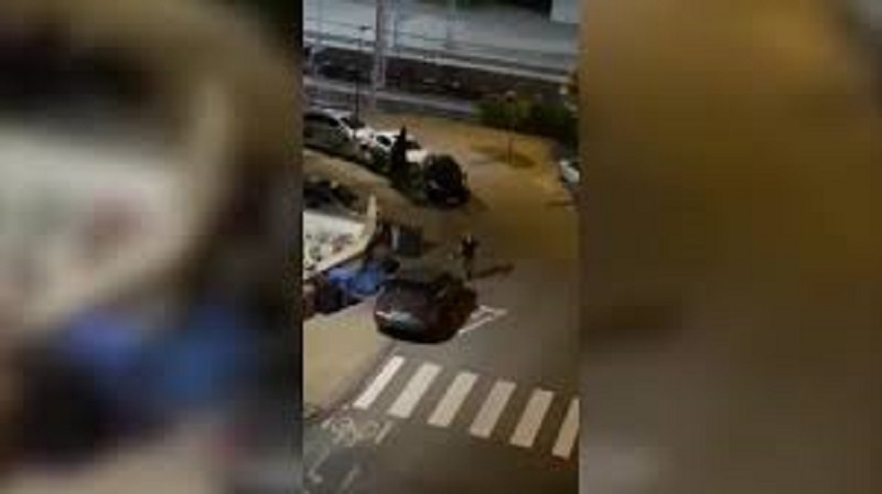 Agressé dans un restaurant, il revient pour se venger avec une tronçonneuse