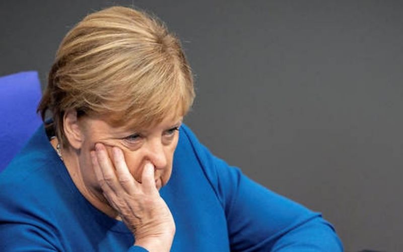Allemagne : un espion démasqué dans le service de presse d’Angela Merkel