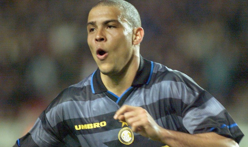 Andy Cole révèle une expérience surréaliste avec  Ronaldo