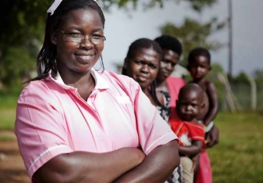 Appel à candidatures pour les offres de stage de ‘Amref Health Africa’
