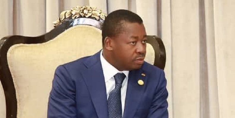 Togo : le président Faure Gnassingbé salue la mémoire de Robert Mugabe