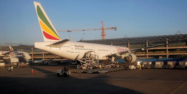 Après le crash évité du vol d’Ethiopian Airlines cette semaine, un passager accuse la compagnie aérienne