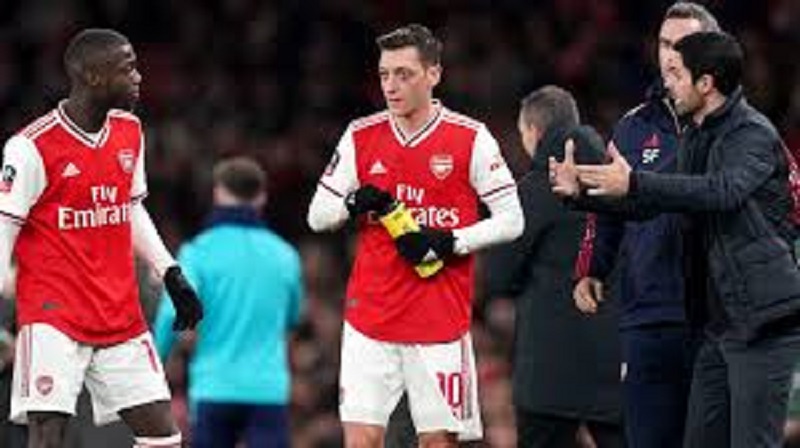 Arsenal : le message fort d’Ozil à Arteta