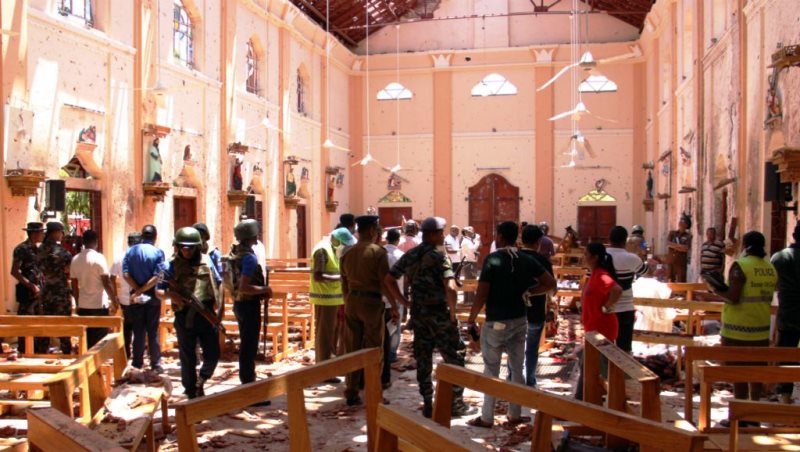 Attentats au Sri Lanka : état d’urgence déclaré, nouvelle explosion lors d’une opération de déminage