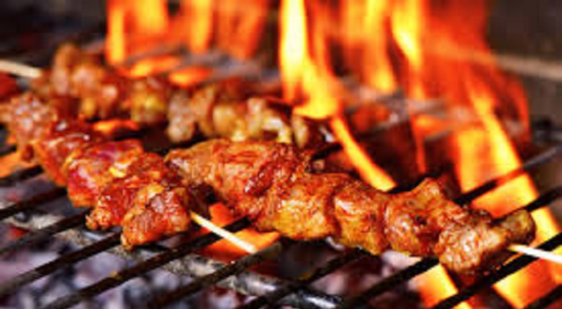 Belgique : un individu en train de faire un barbecue en pleine rue interpellé