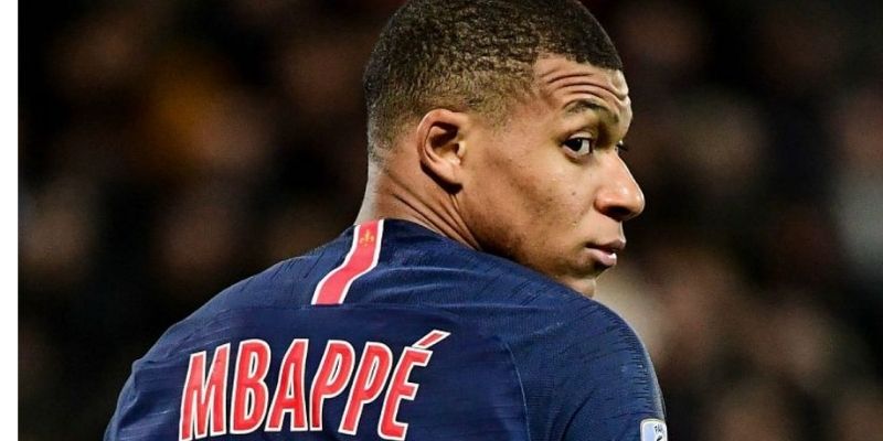 PSG : Kylian Mbappé fait volte-face pour son avenir