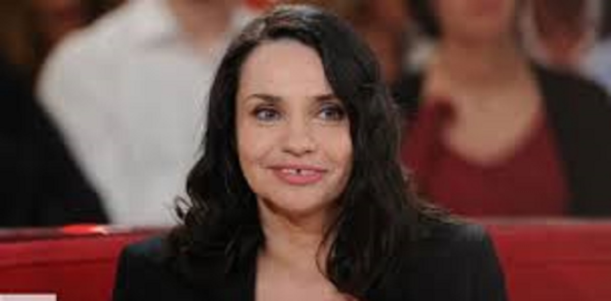 Béatrice Dalle : les confidences de l’actrice sur cette scène de se3e