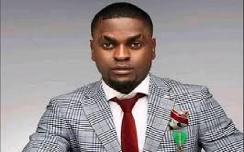 Bebi Philip : son album «On The Track» fait du boom sur la Toile