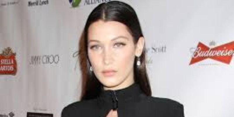 Bella Hadid serait la plus belle femme du monde