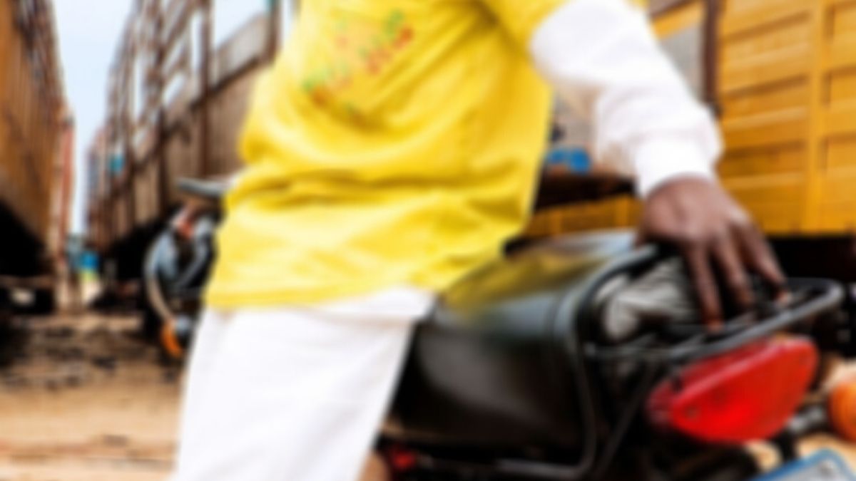 Bénin : un zémidjan prend une bière avec son client et se fait voler sa moto