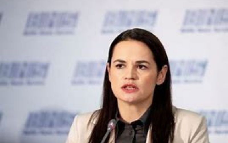 Biélorussie : l’opposante Tikhanovskaïa fixe un ultimatum au président Loukachenko