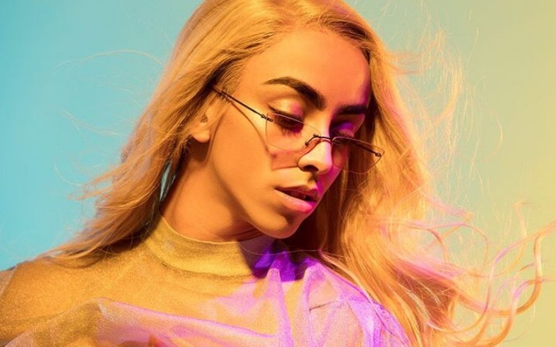 Bilal Hassani fait sensation avec ce total look blanc (photo)