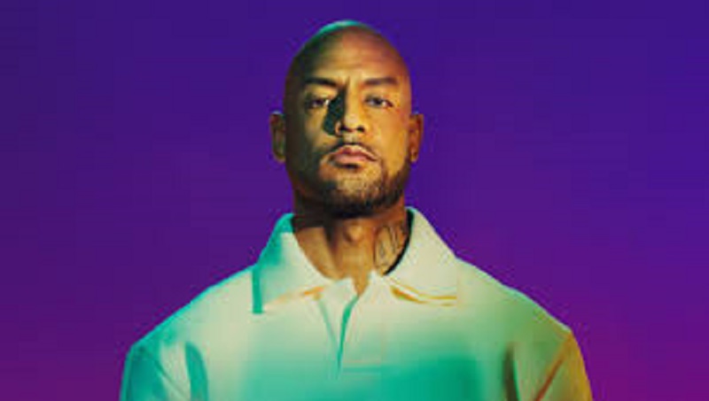 Booba compare la Covid-19 à une « grippe trafiquée »