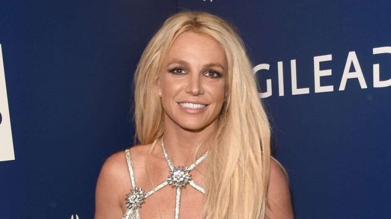 Britney Spears amuse les internautes en prétendant avoir battu le record d’Usain Bolt sur 100 m