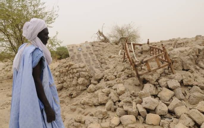 Burkina Faso : une société minière profane un cimetière