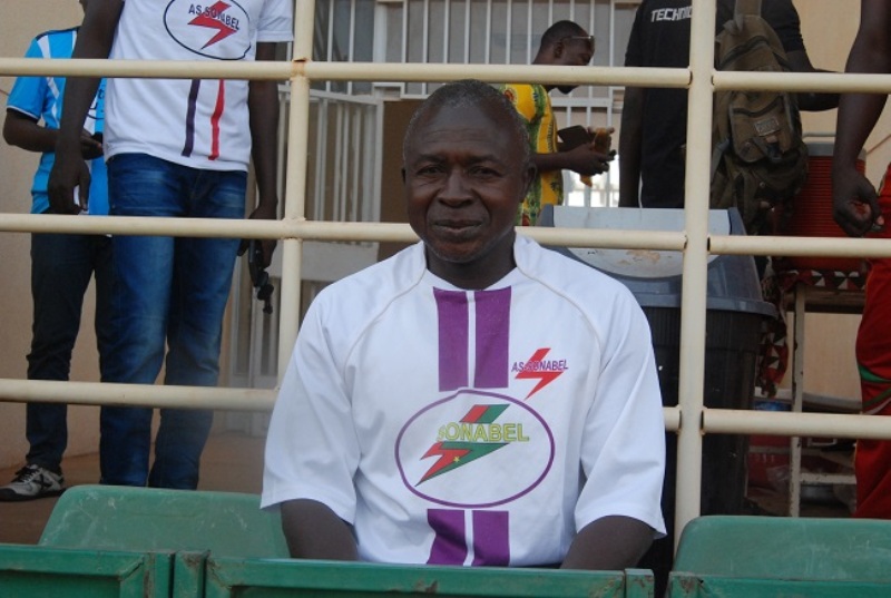 Burkina Faso : un ancien International nommé sélectionneur des Étalons