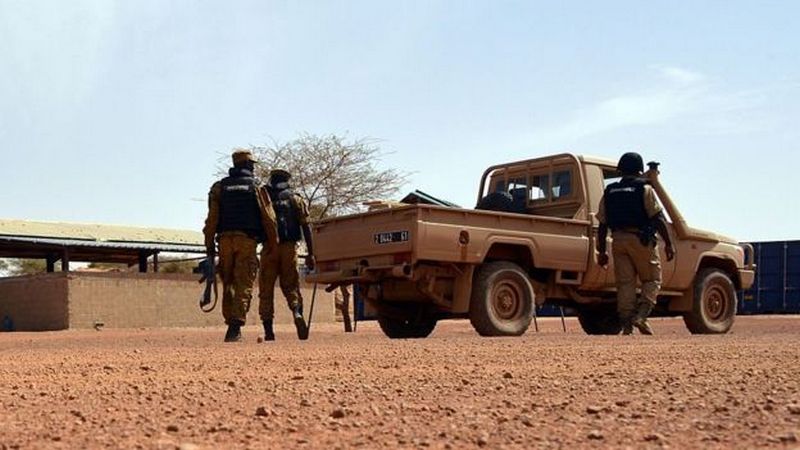 Burkina : des enseignants tués devant leurs élèves par des djihadistes