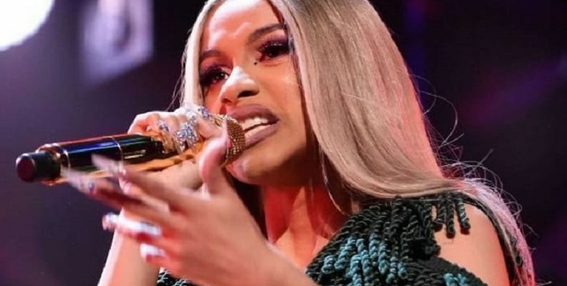 Cardi B / Offset : la sulfureuse rappeuse explique les raisons de son divorce