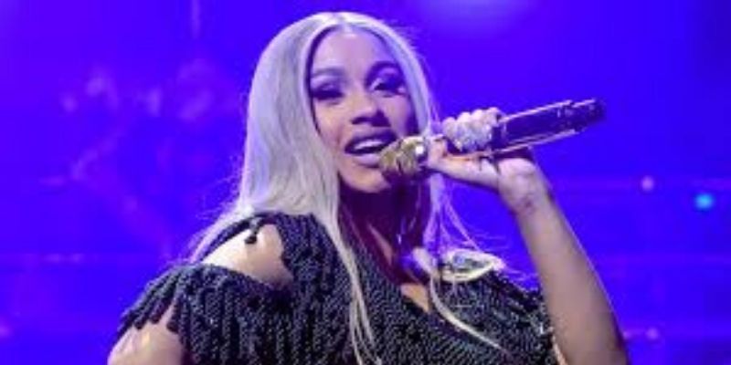 Cardi B : elle crée une tension entre Nigérians et Sud-Africains en se faisant appeler Chioma B