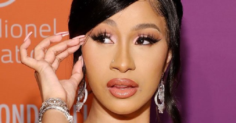 Cardi B présente ses excuses après la promotion d’une cagnotte en ligne pour l’Arménie