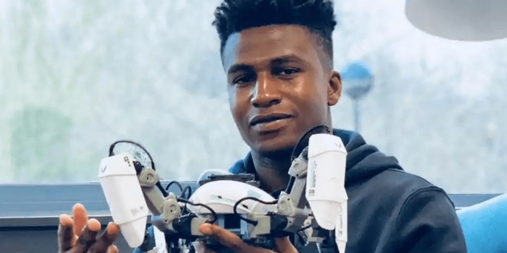Ce Nigérian de 26 ans devient l’ingénieur en robotique le mieux payé au monde