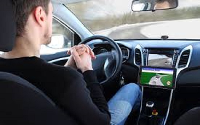 Ces bévues aux conséquences graves que les conducteurs devraient éviter, selon un expert automobile