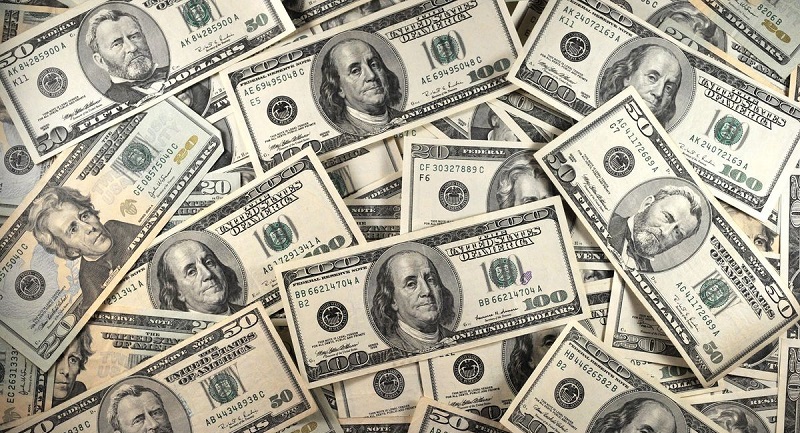 Cette famille trouve près de 600 millions de FCFA en liquide et le remet à la police