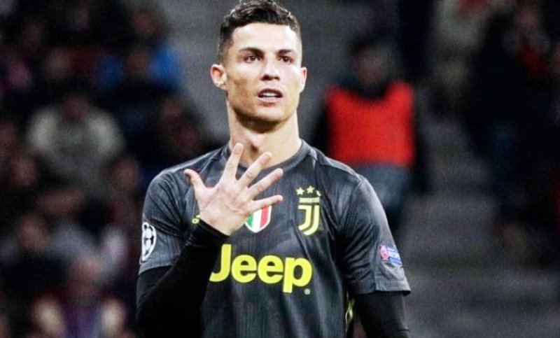 Juventus : Cristiano Ronaldo lance sa « Striker Force 7 »