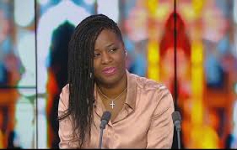 « Charlotte Dipanda, je voudrais te dire 2 mots… » ; cette star s’attaque à la compagne de Singuila (vidéo)