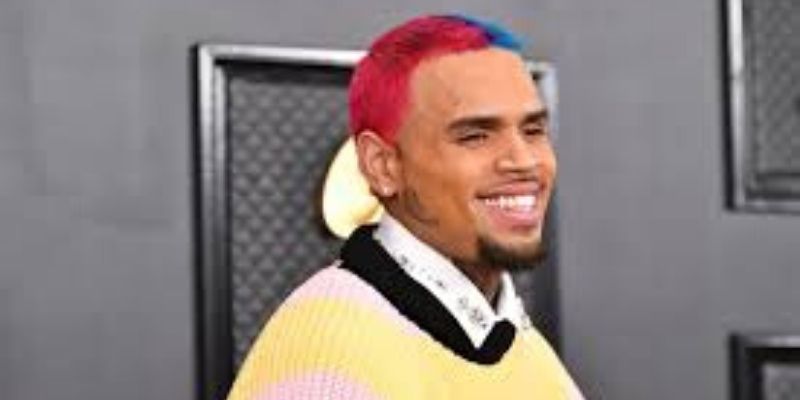 Chris Brown : cette photo de son fils Aeko fait craquer la toile