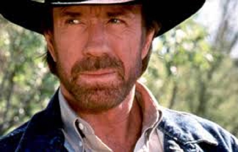 Chuck Norris accusé d’avoir participé à l’assaut du Capitole : l’acteur s’explique (photo)