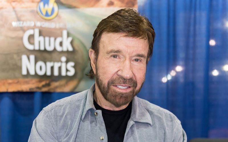Chuck Norris : ce surprenant message adressé à des commerçants « inconnus »