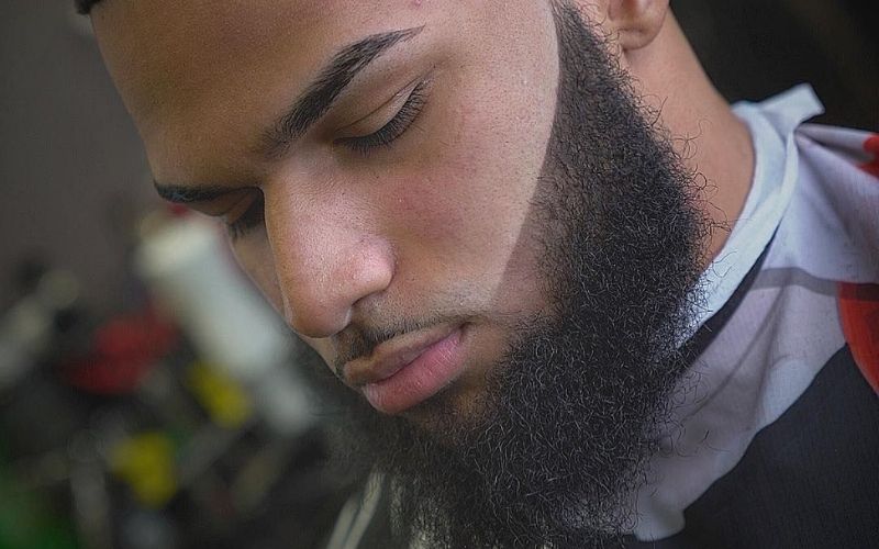 Comment laisser pousser sa barbe en fonction de la forme de son visage