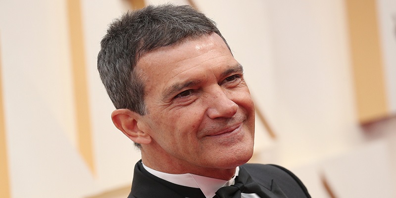 Coronavirus : Antonio Banderas annonce une bonne nouvelle