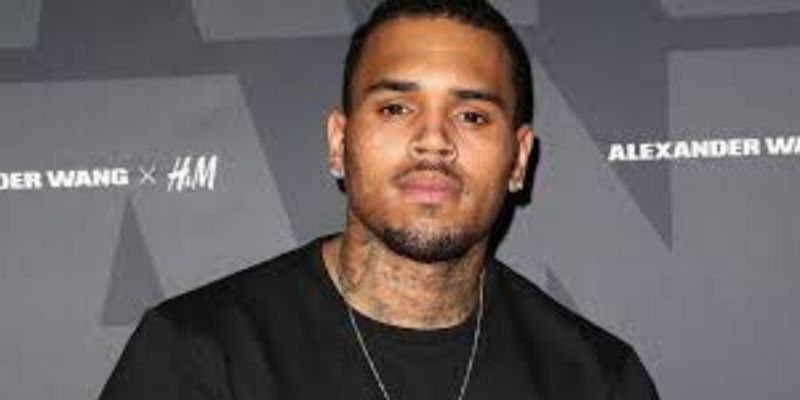 Chris Brown : quand la superstar se met à danser sur un morceau de Burna Boy (vidéo)