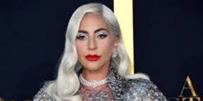 Lady Gaga évoque ses « troubles mentaux » et révèle être sous traitement